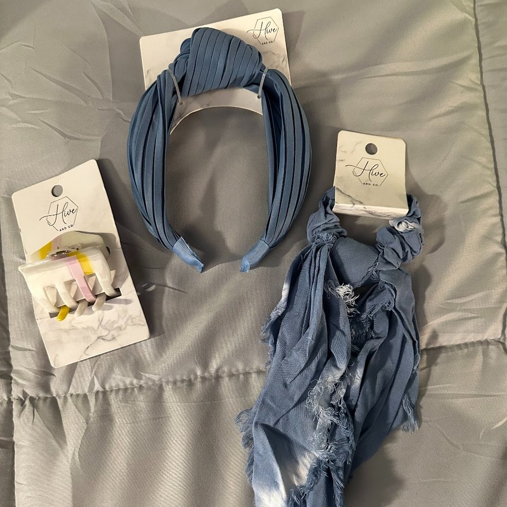 NEW - Bundle of (3) - Hive Hair Accessories